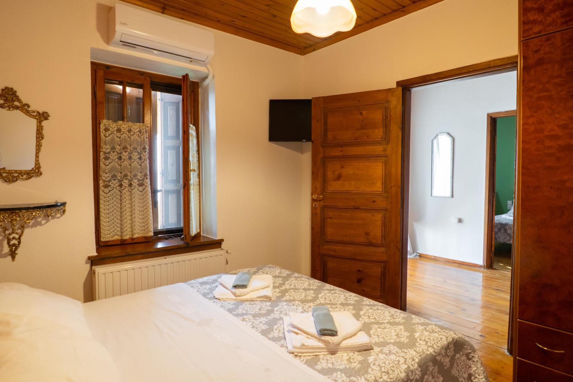Villa Mirabilia Mountain With A Sea View *